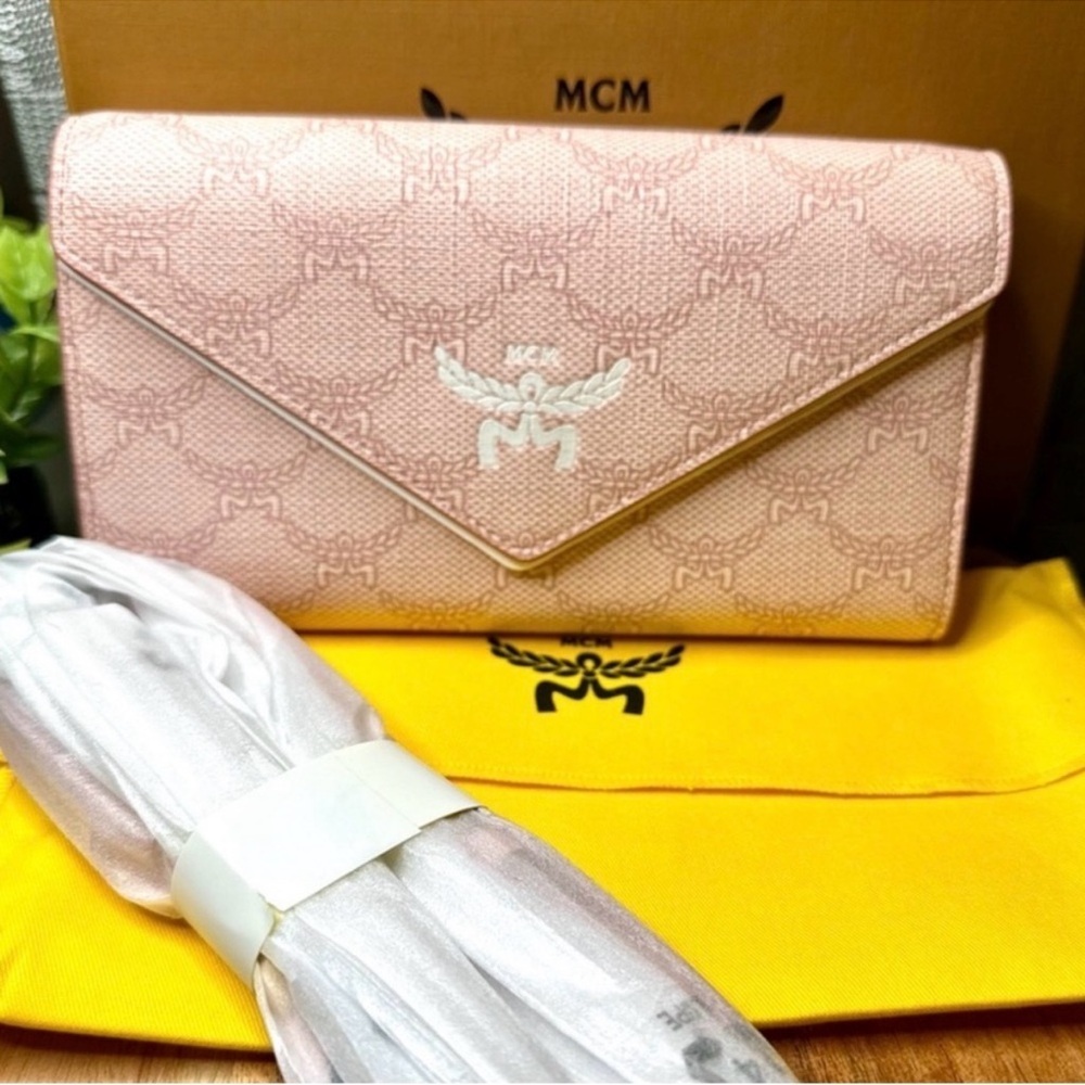 Himmel Lauretos Pink Monogram Wallet on Strap Crossbody - Picture 5 of 6